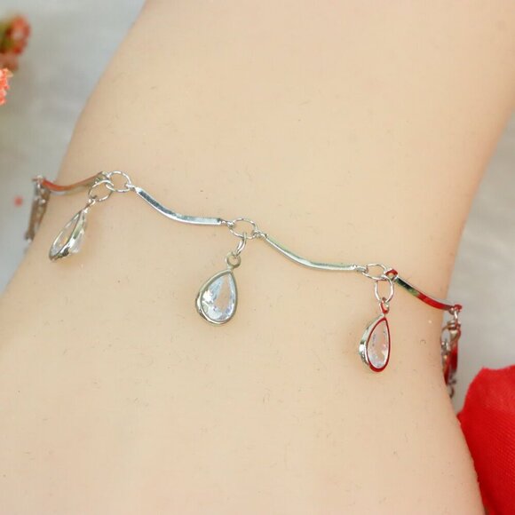 "New Beautiful Design Bracelet for Women/Girls, Gift, B812 - Picture 4 of 10